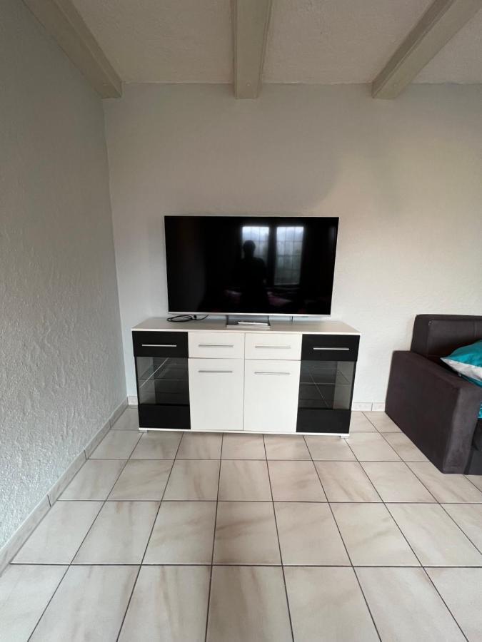 Tiny Apartment With Amazing View, Garden & Terras Schattdorf Dış mekan fotoğraf